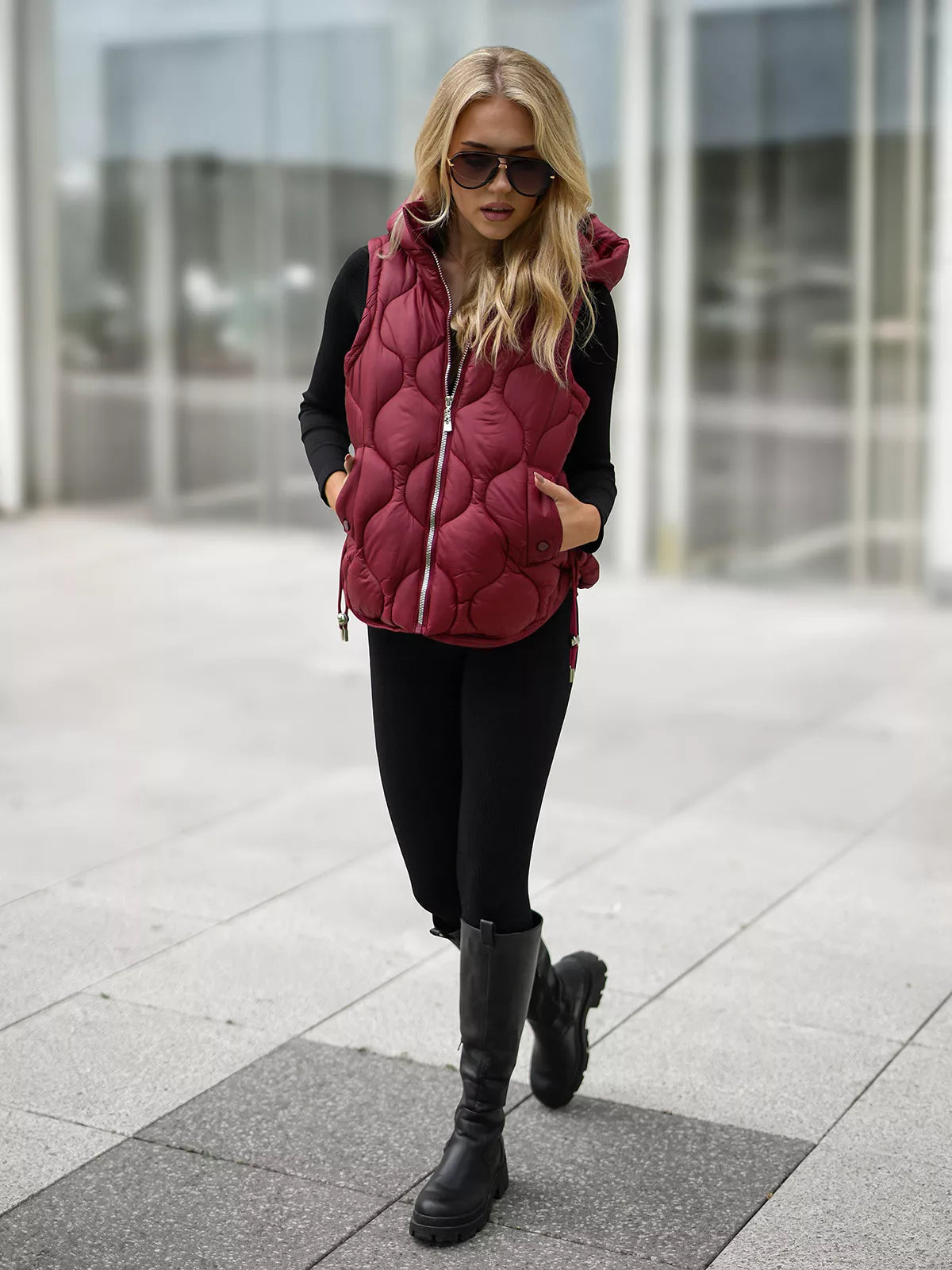 Women's burgundy vest Lyra
