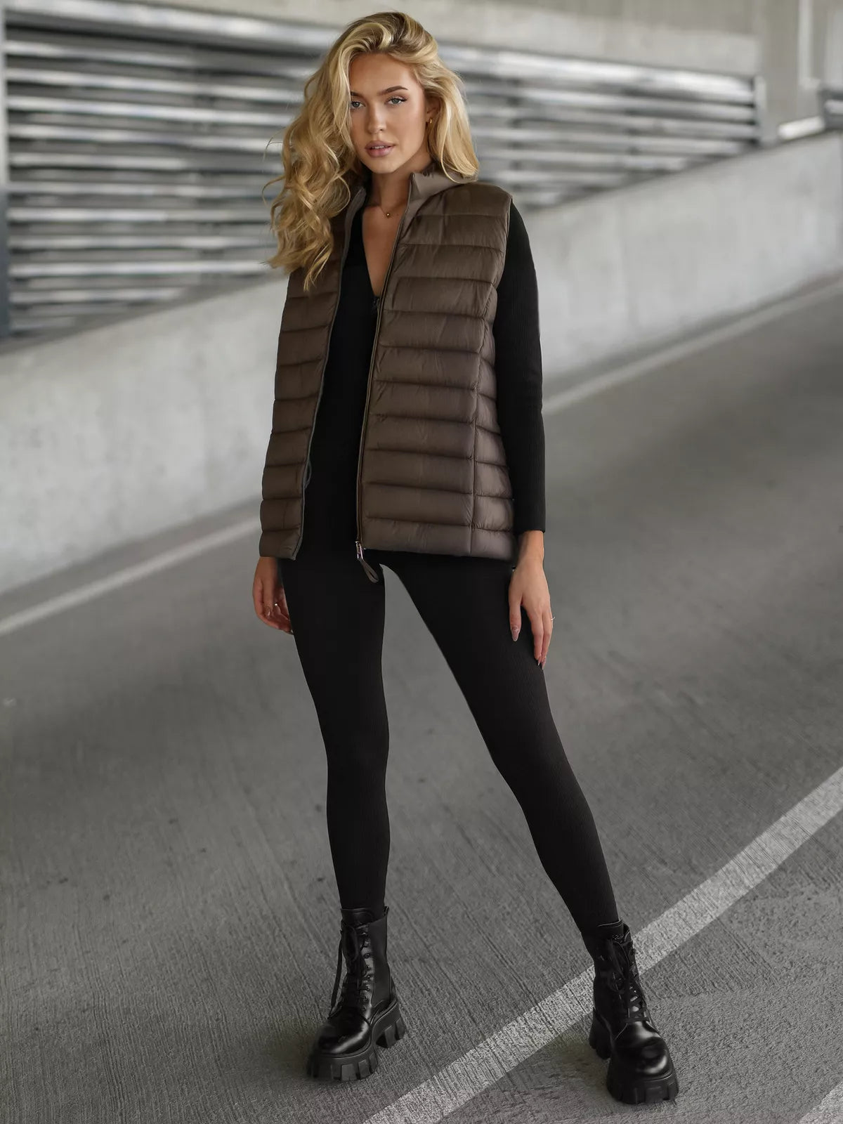 Women's dark brown vest Tory