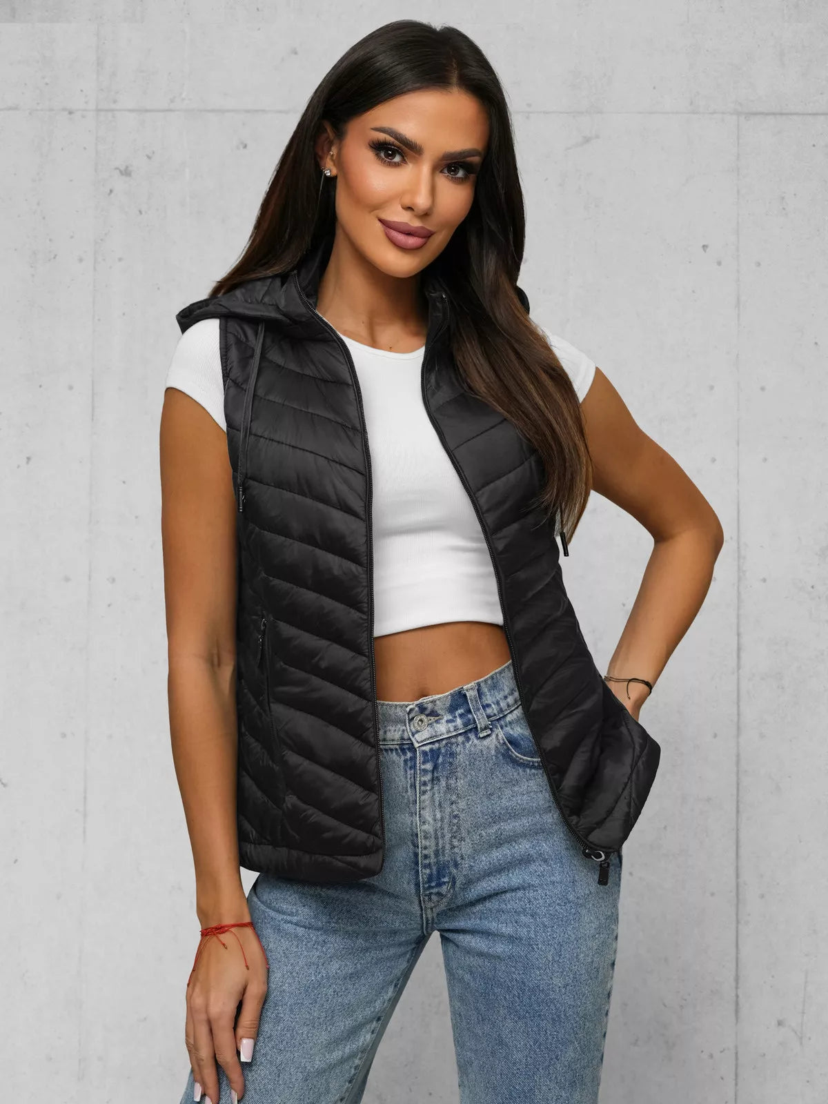 Women's black hooded vest Percy