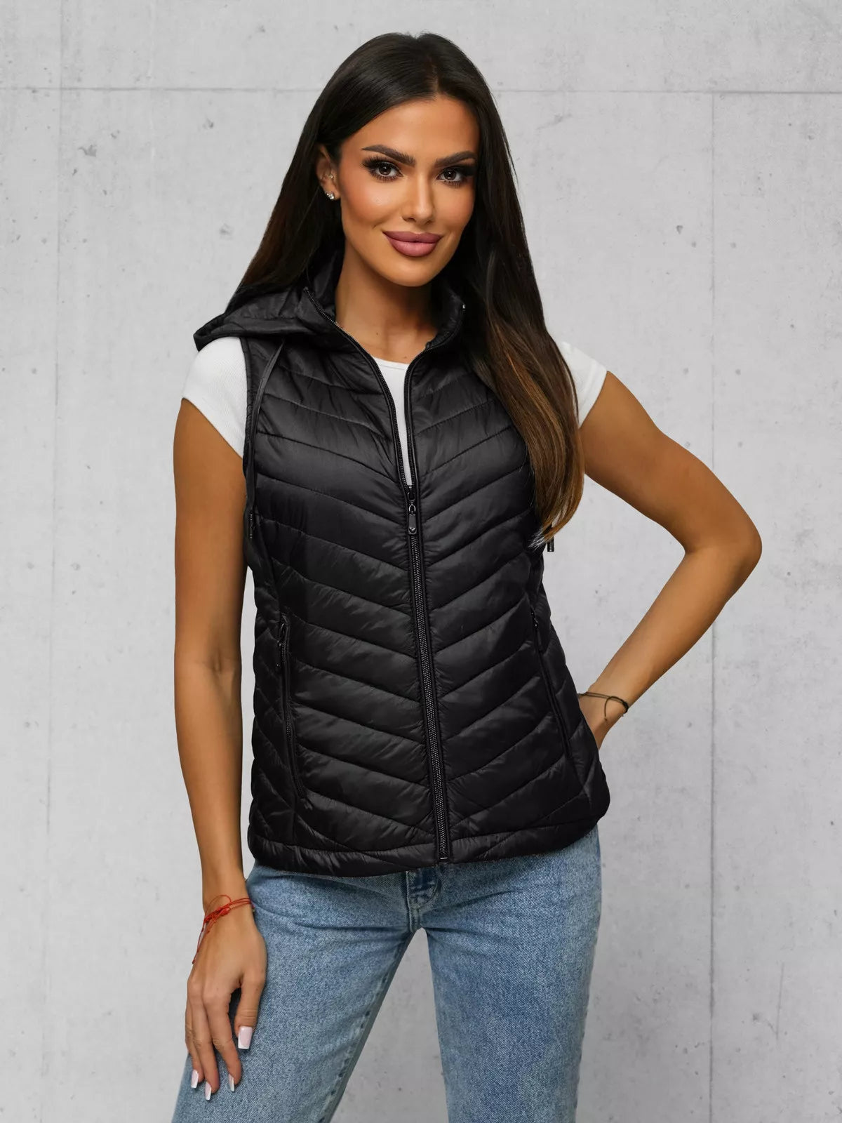 Women's black hooded vest Percy