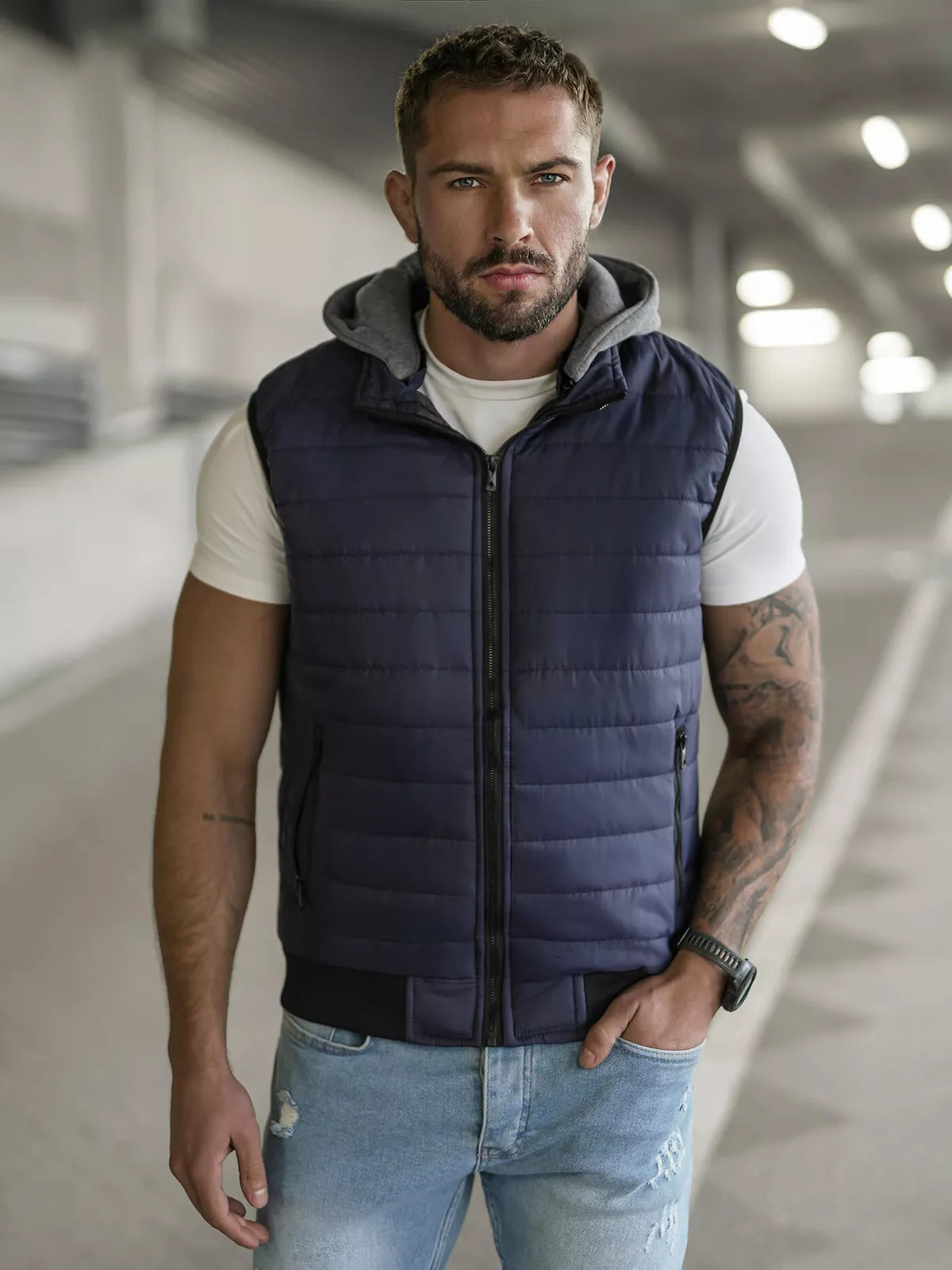 Navy blue Naron hooded vest