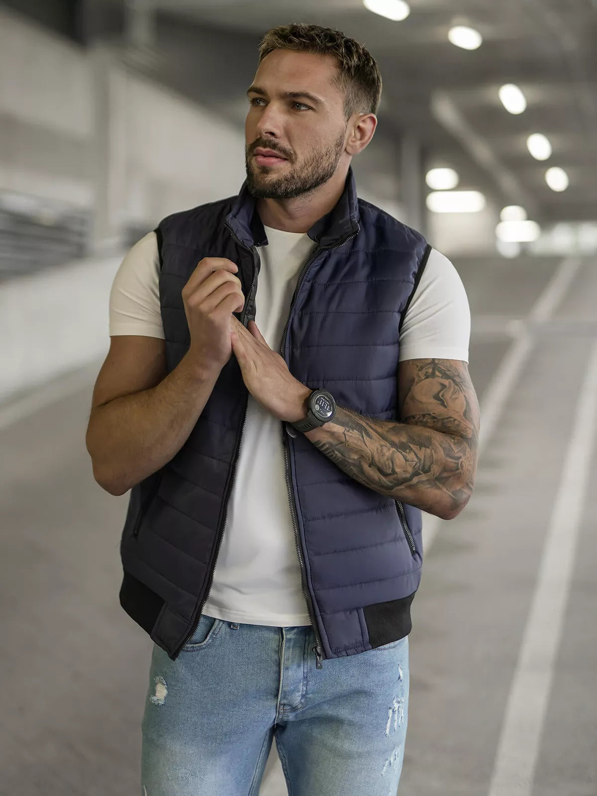 Navy blue Naron hooded vest