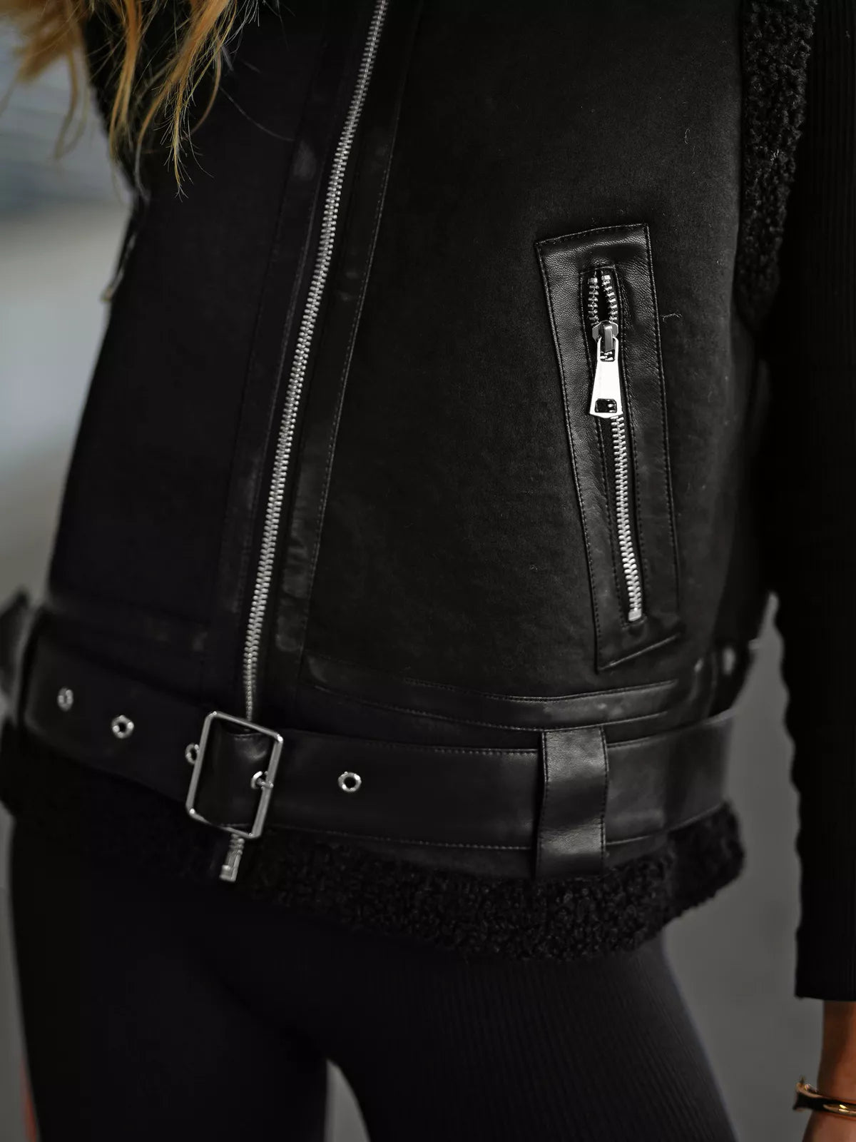Women's black leather vest Pixel