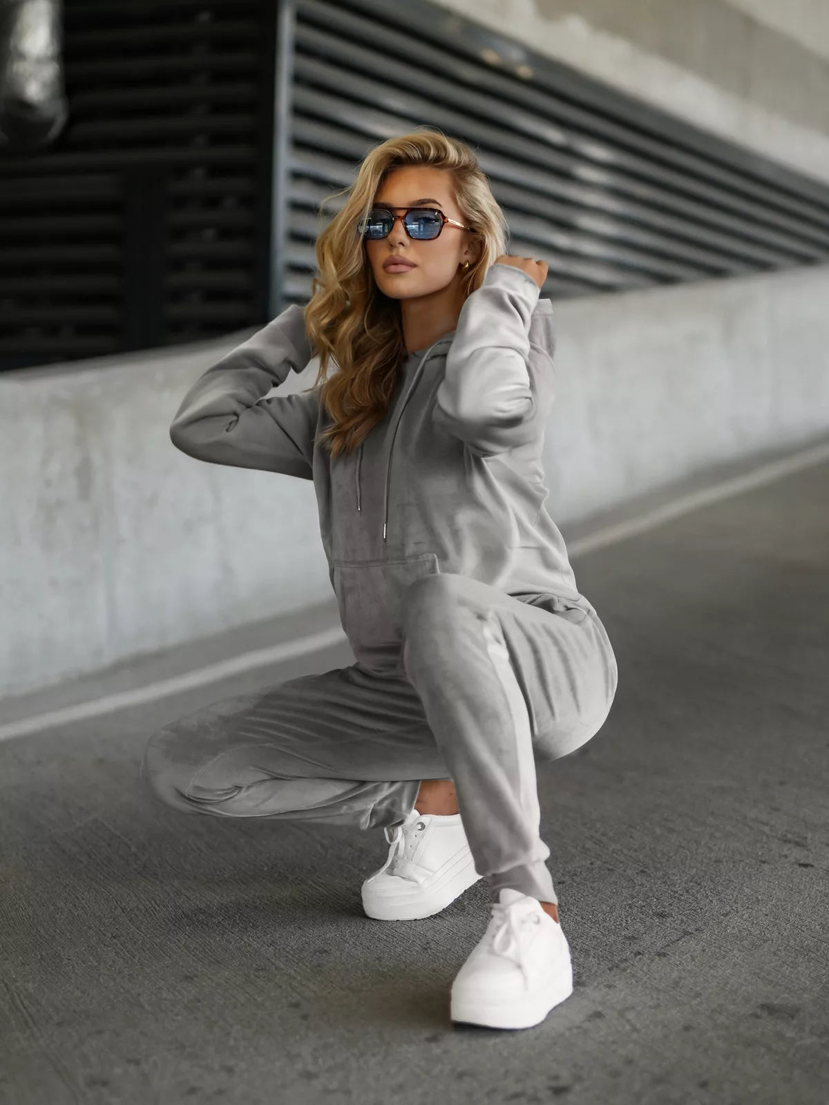 Women's gray velour tracksuit Homey