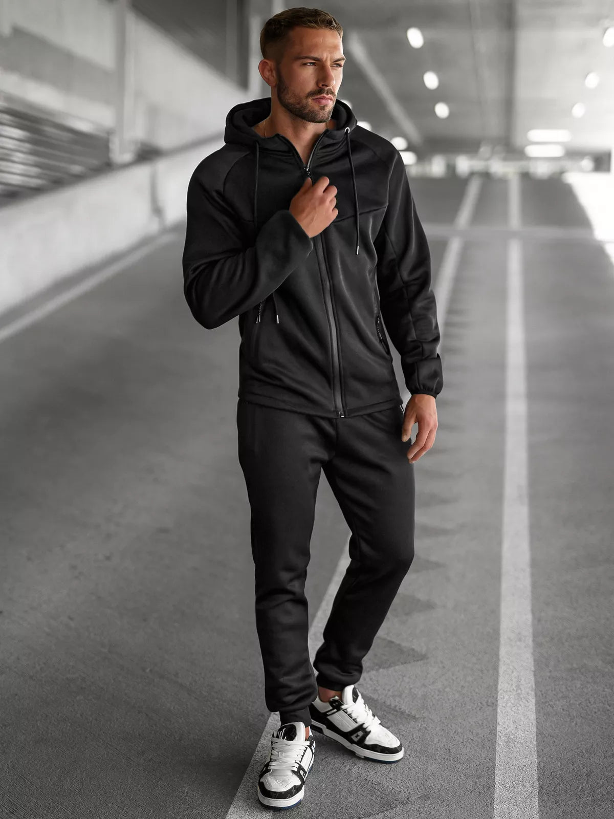 Men's black suit Gibon