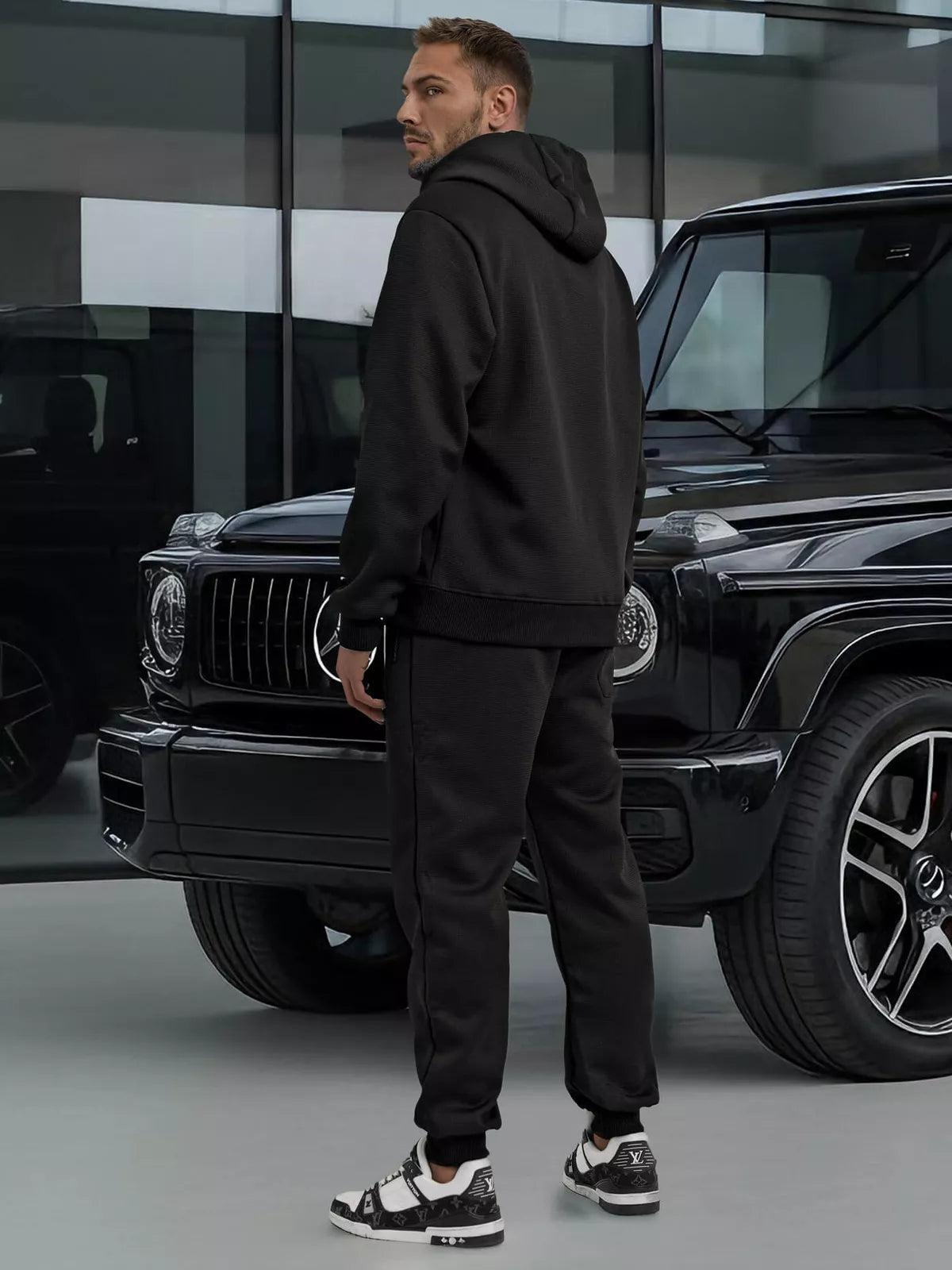 Men's black suit Ulan