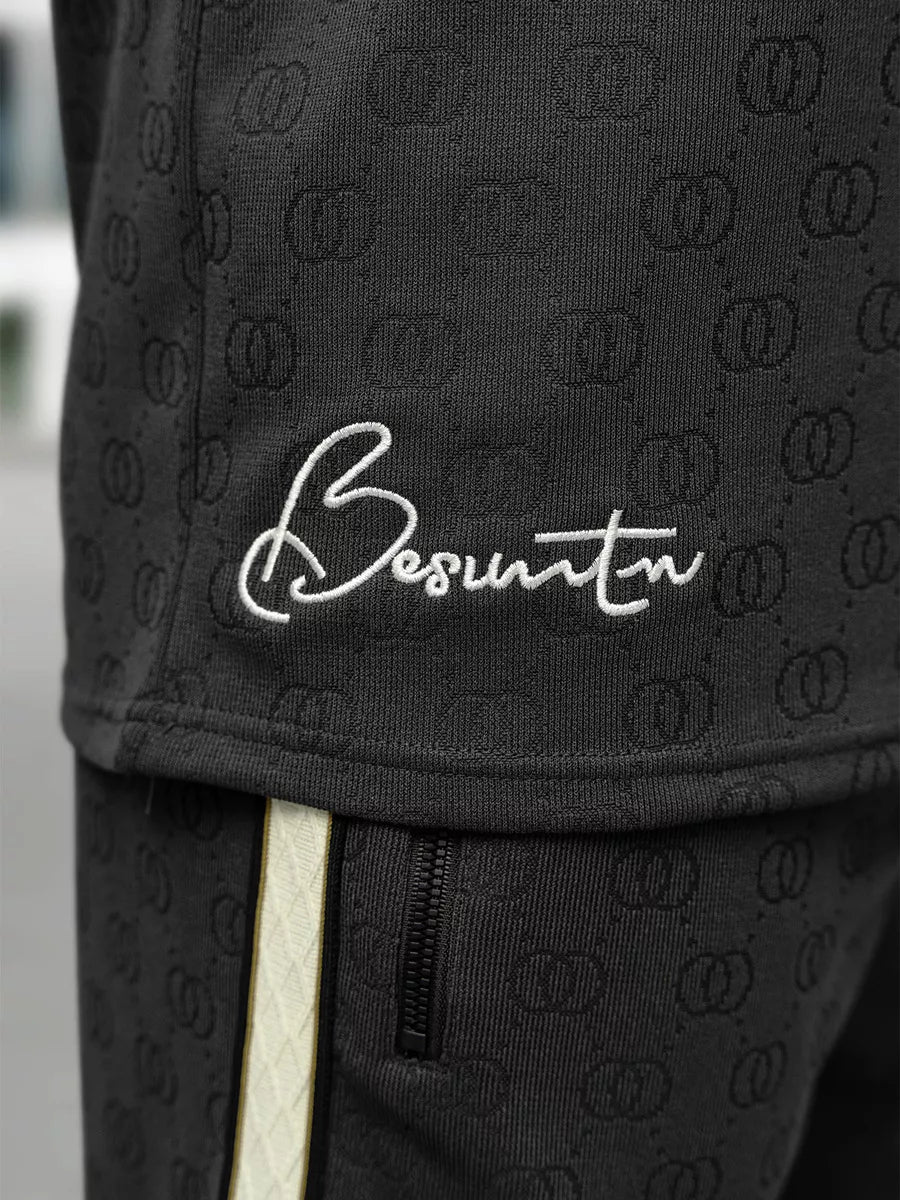 Men's dark gray suit What