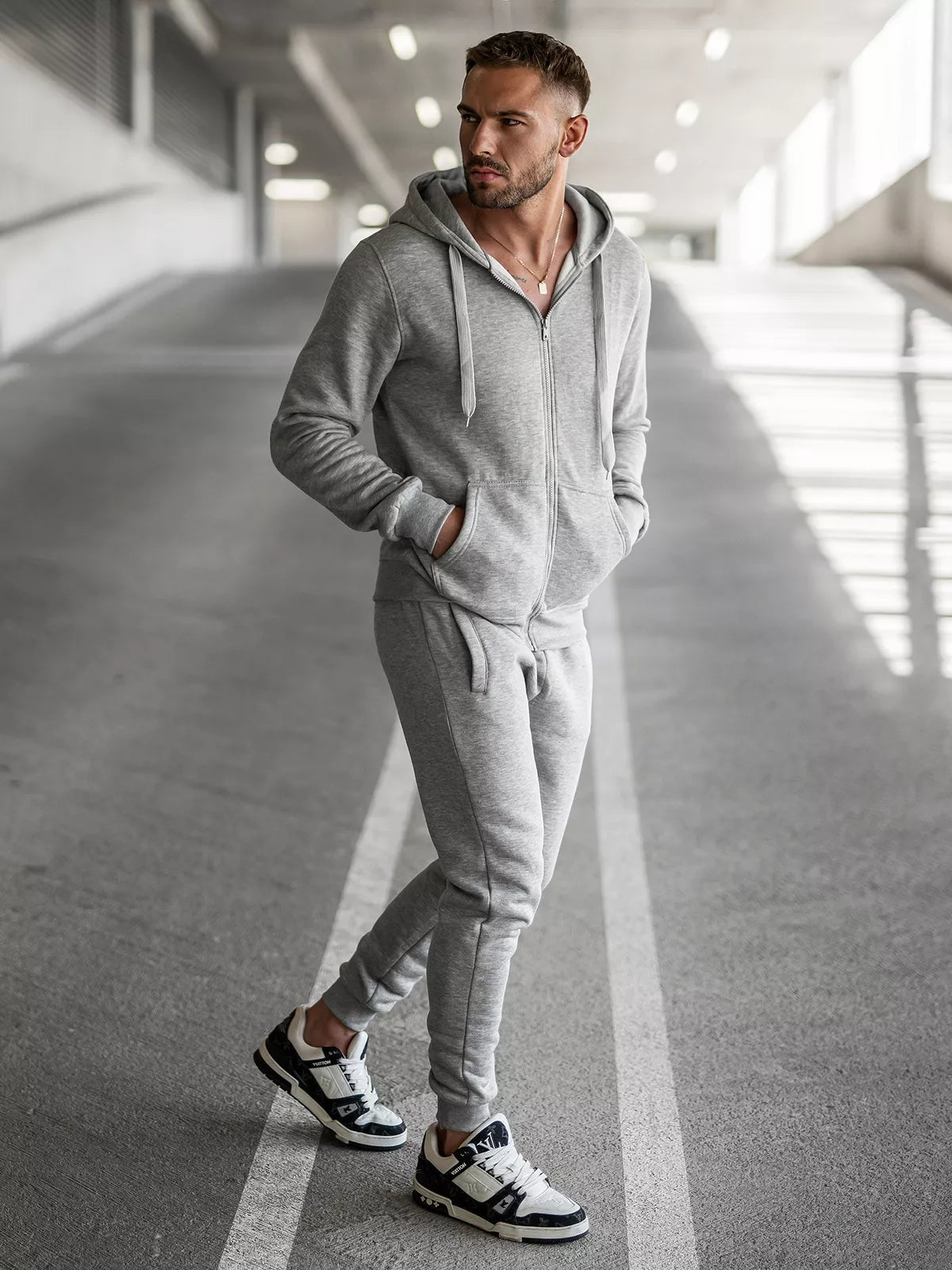 Grey men's tracksuit Pazar