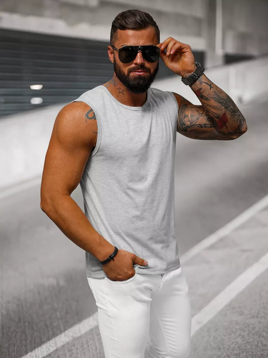 Sleeveless light gray men's shirt Look