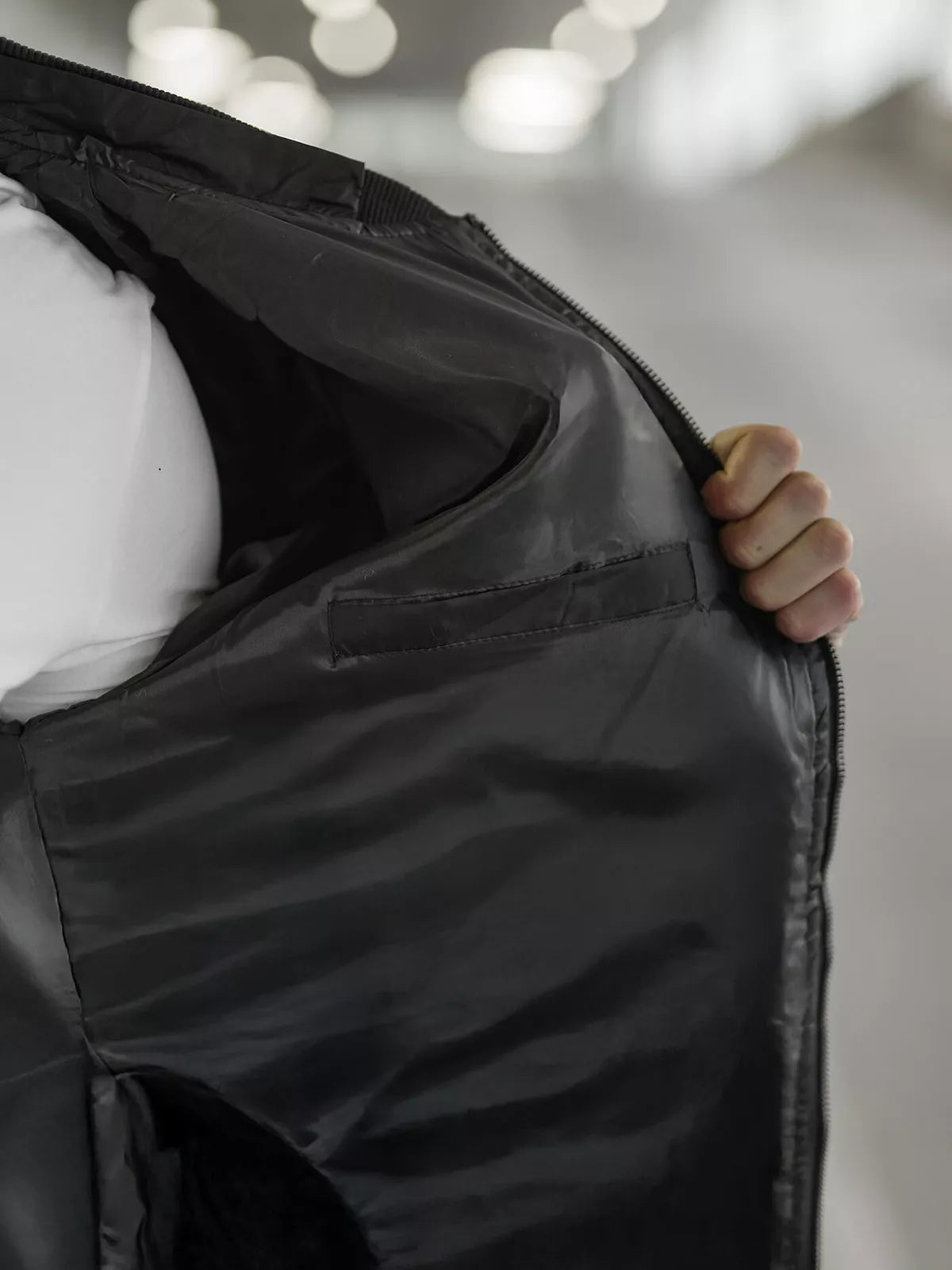 Black men's jacket with hood Lator