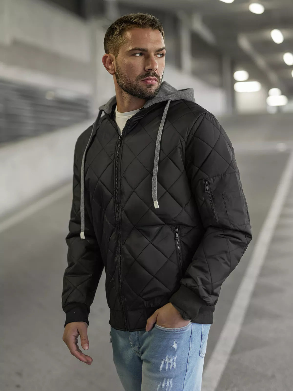 Black men's jacket with hood Lator