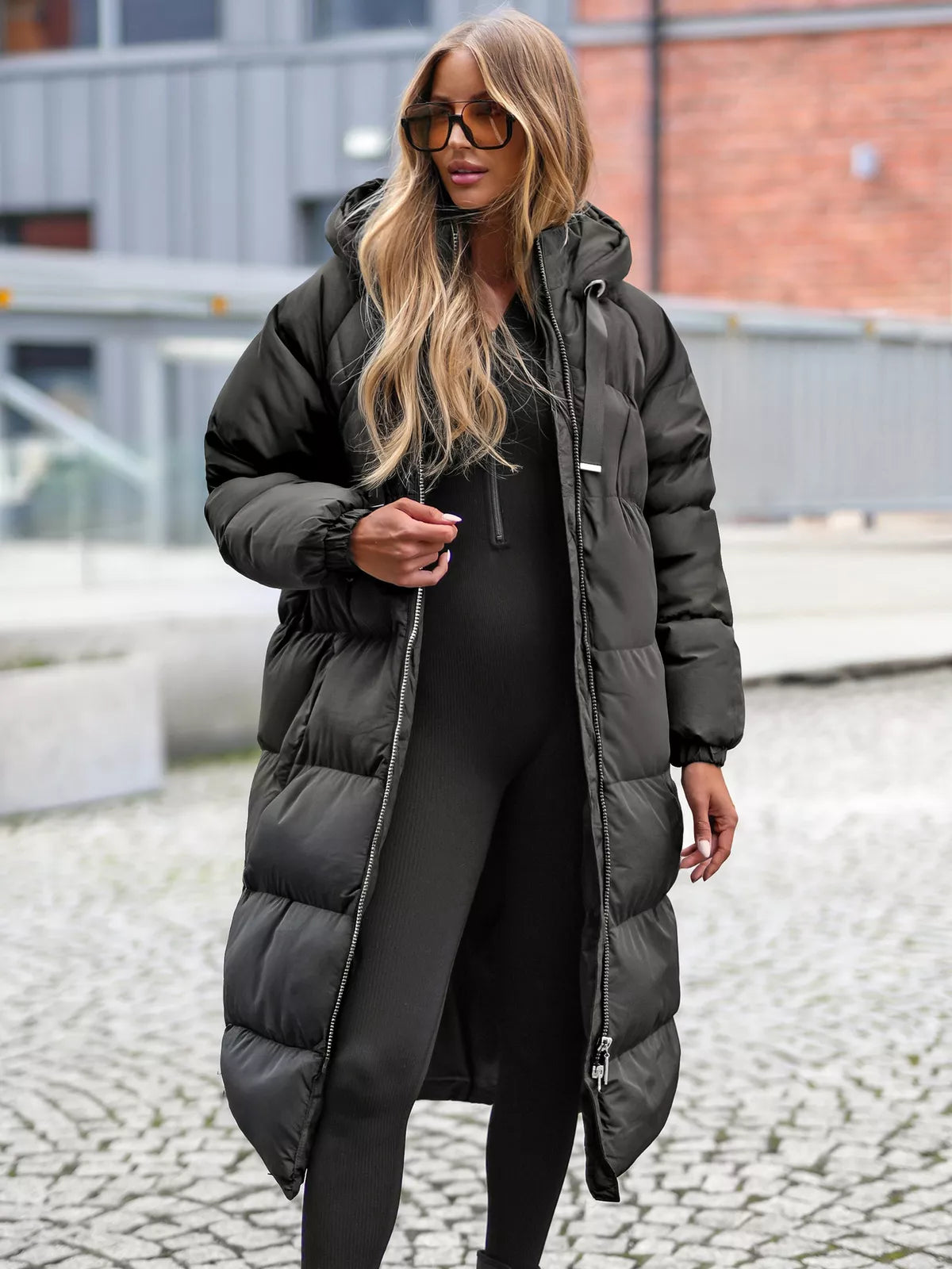 Women's black coat Izabel