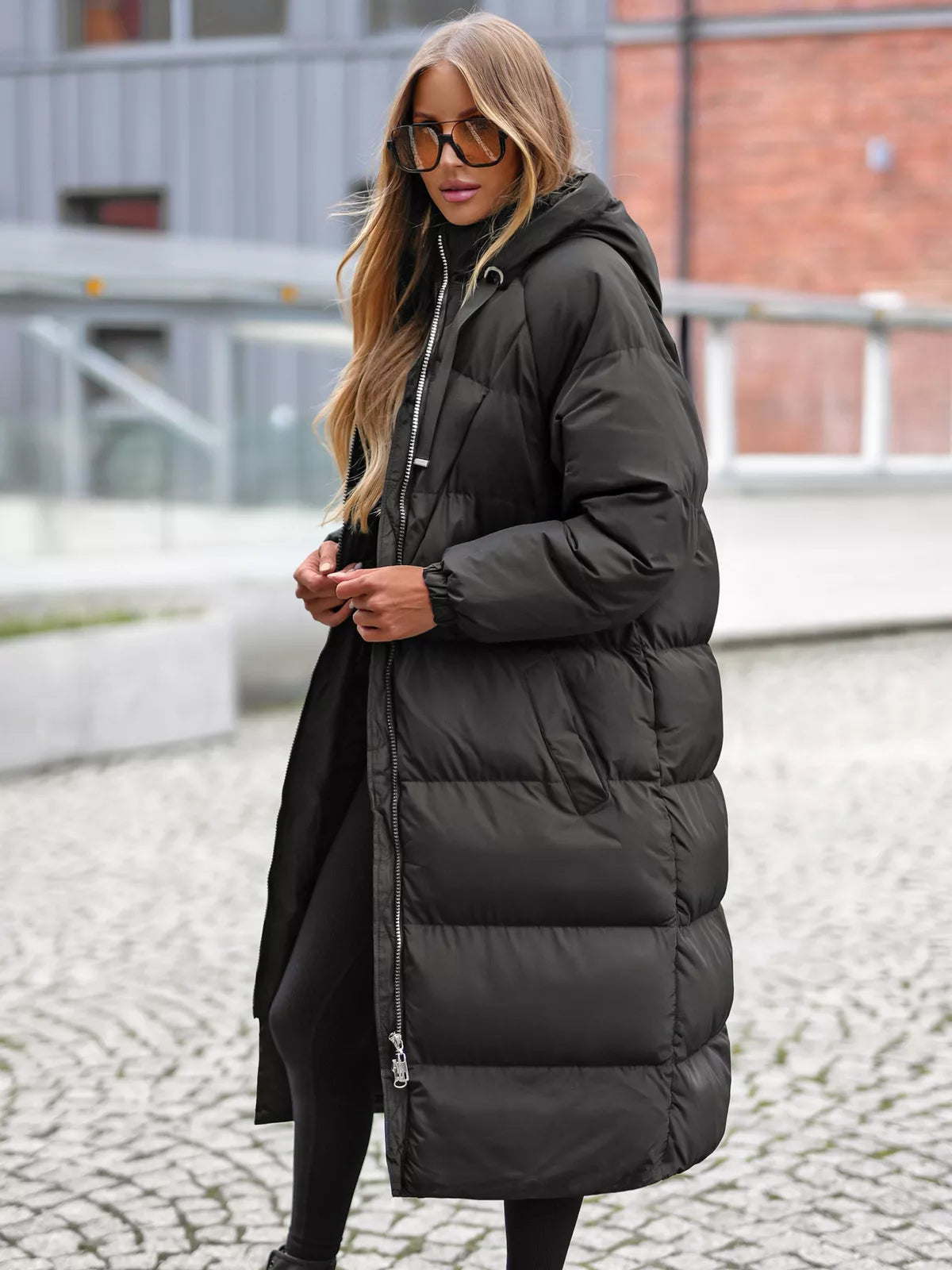 Women's black coat Izabel