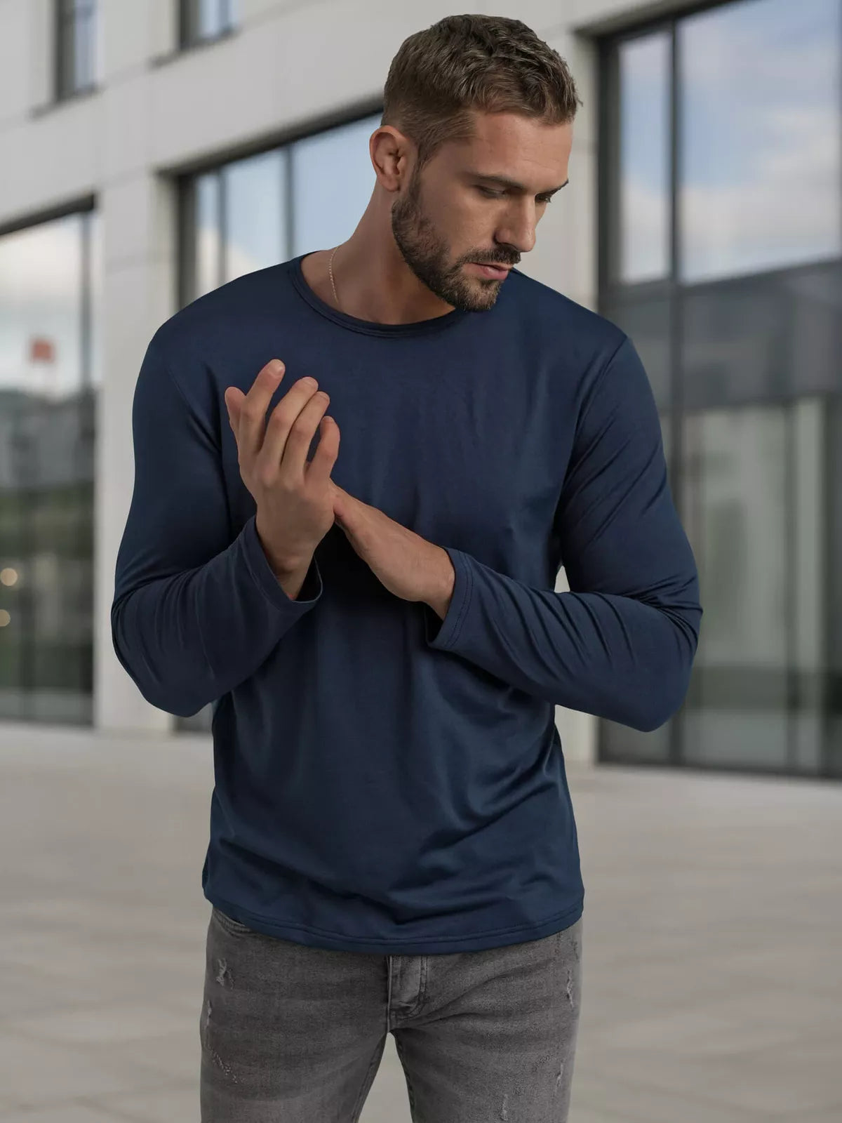 Men's dark blue T-shirt Rojo