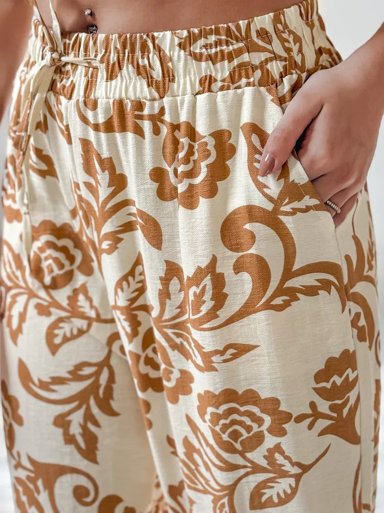 Women's brown pants Flower