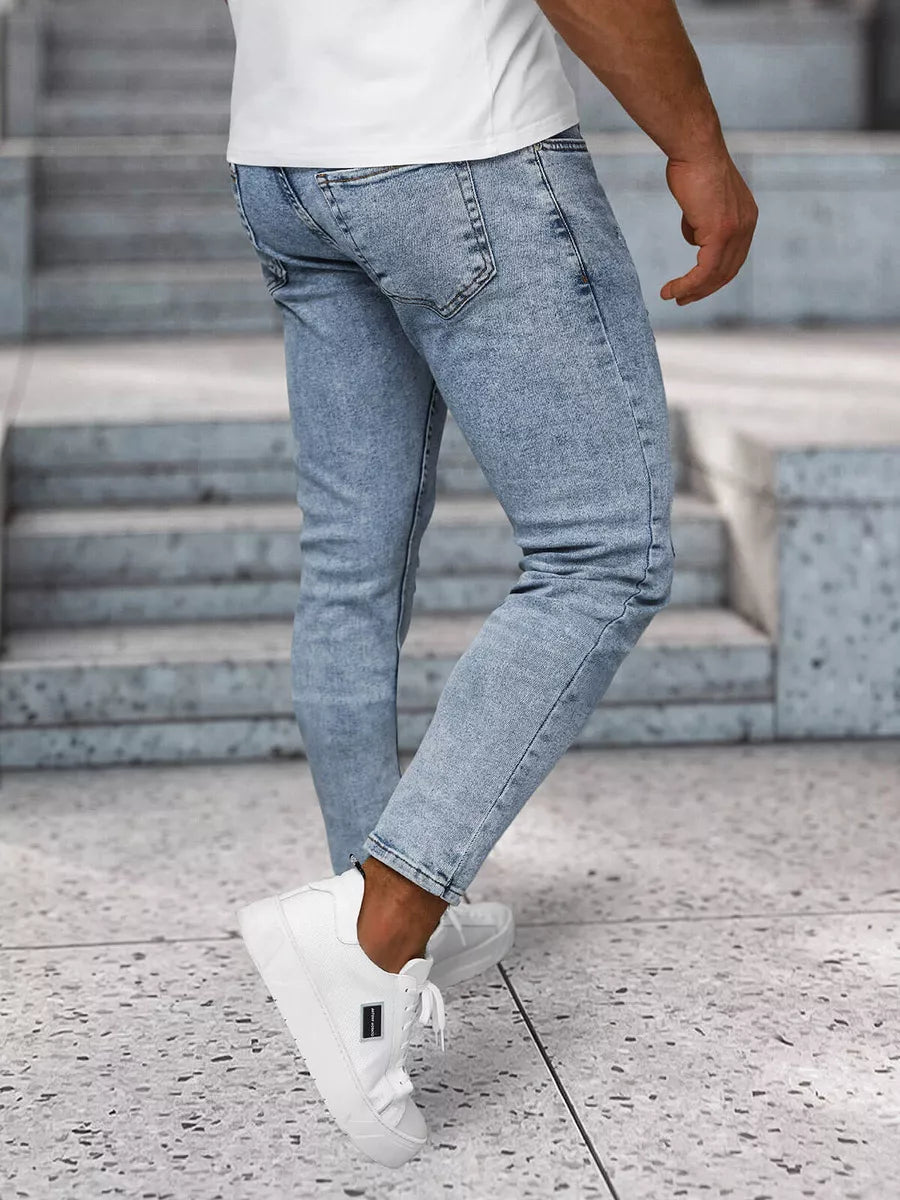 Men's blue jeans Real