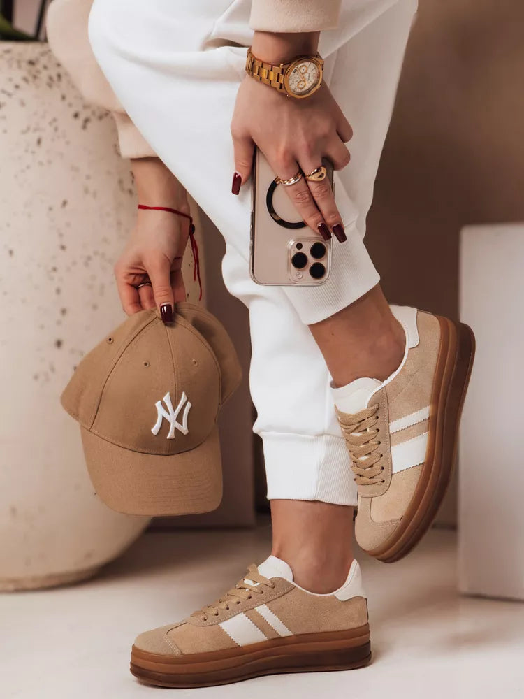 Women's brown casual shoes Tag