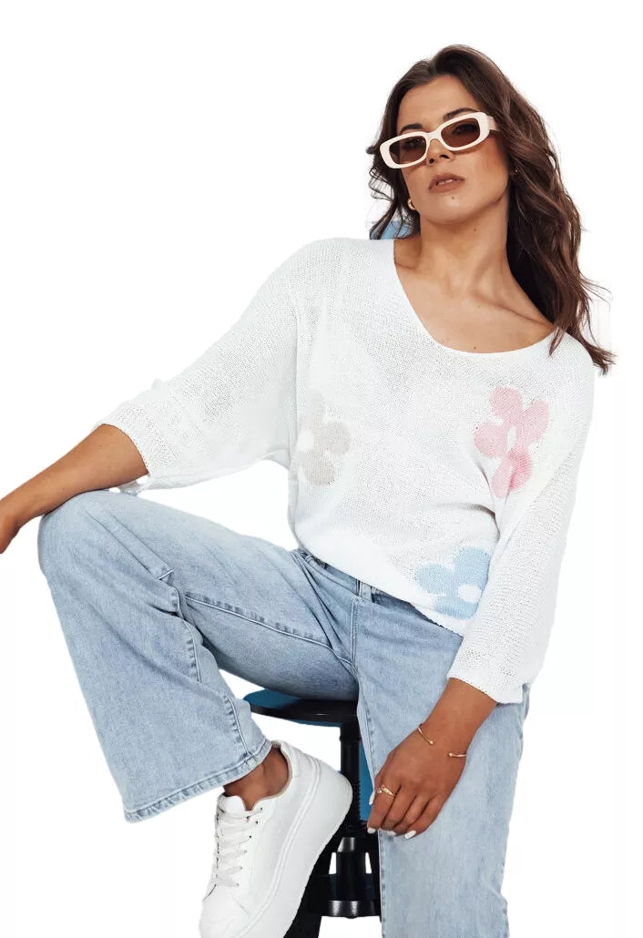 Women's white sweater Flowers
