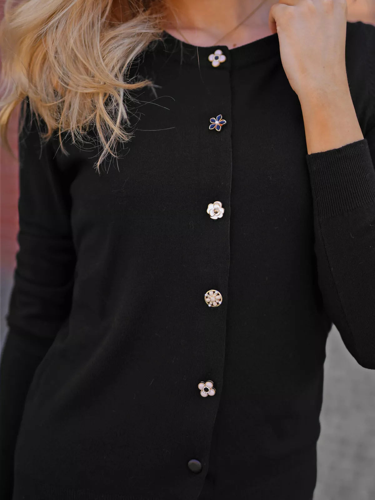 Women's black sweater Cute