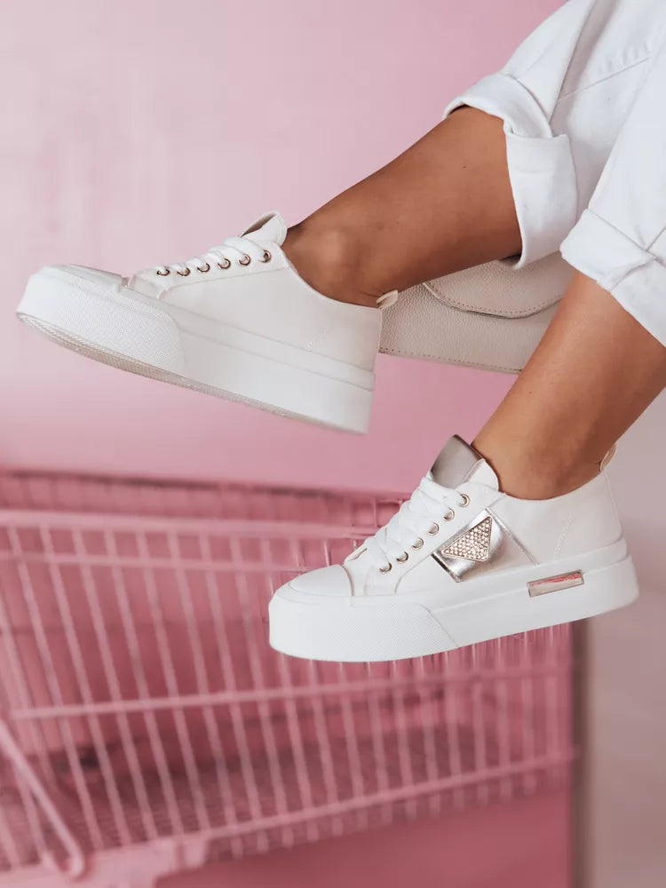 Women's white sneakers Trendy