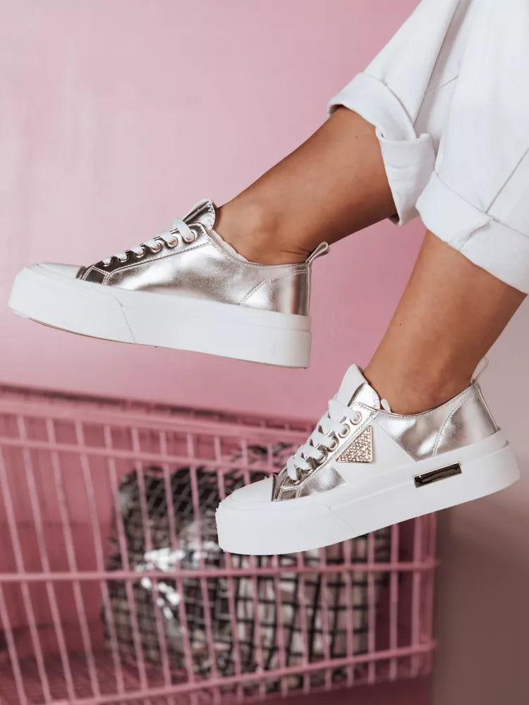 Women's gray sneakers Trendy