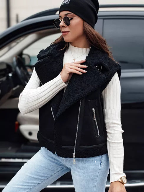 Women's black vest with fur Wool