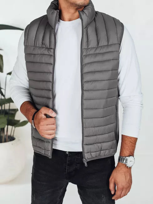 Men's gray vest Pole