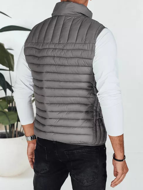 Men's gray vest Pole