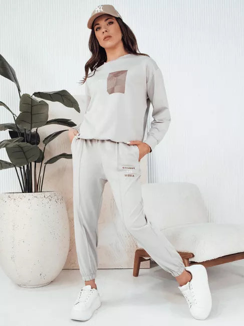 Women's grey Future set.