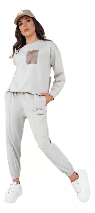 Women's grey Future set.