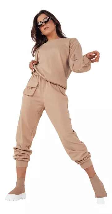 Women's brownish Milak set.