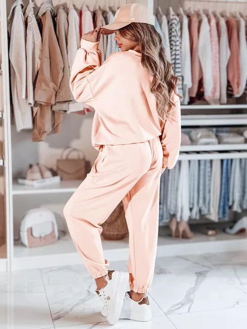 Women's pink tracksuit Dresis