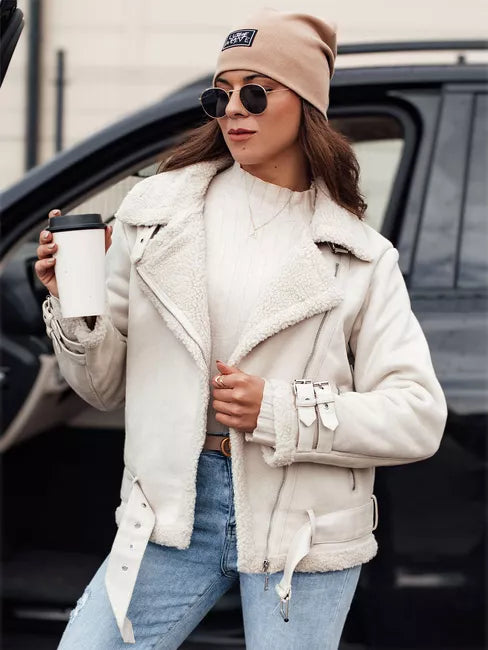 Women's white jacket with fur Lever