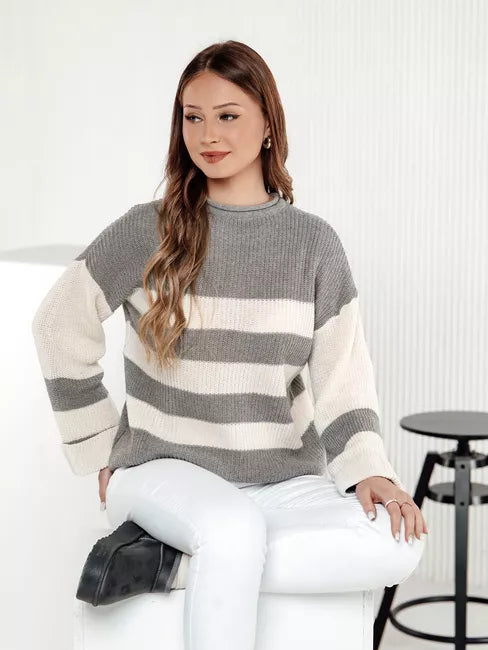Women's gray/white sweater Tango