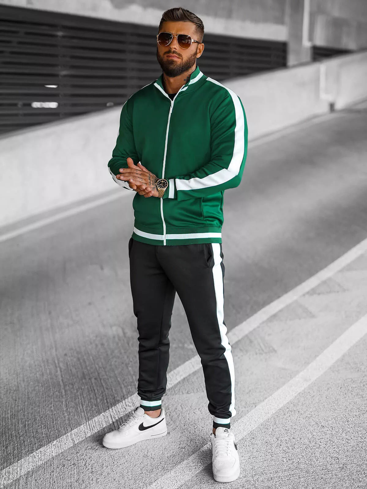 Gialer men's green tracksuit.