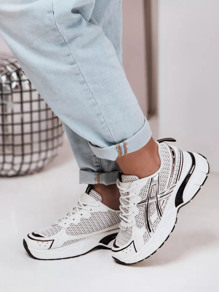 Women's white with black details casual shoes Dinamic