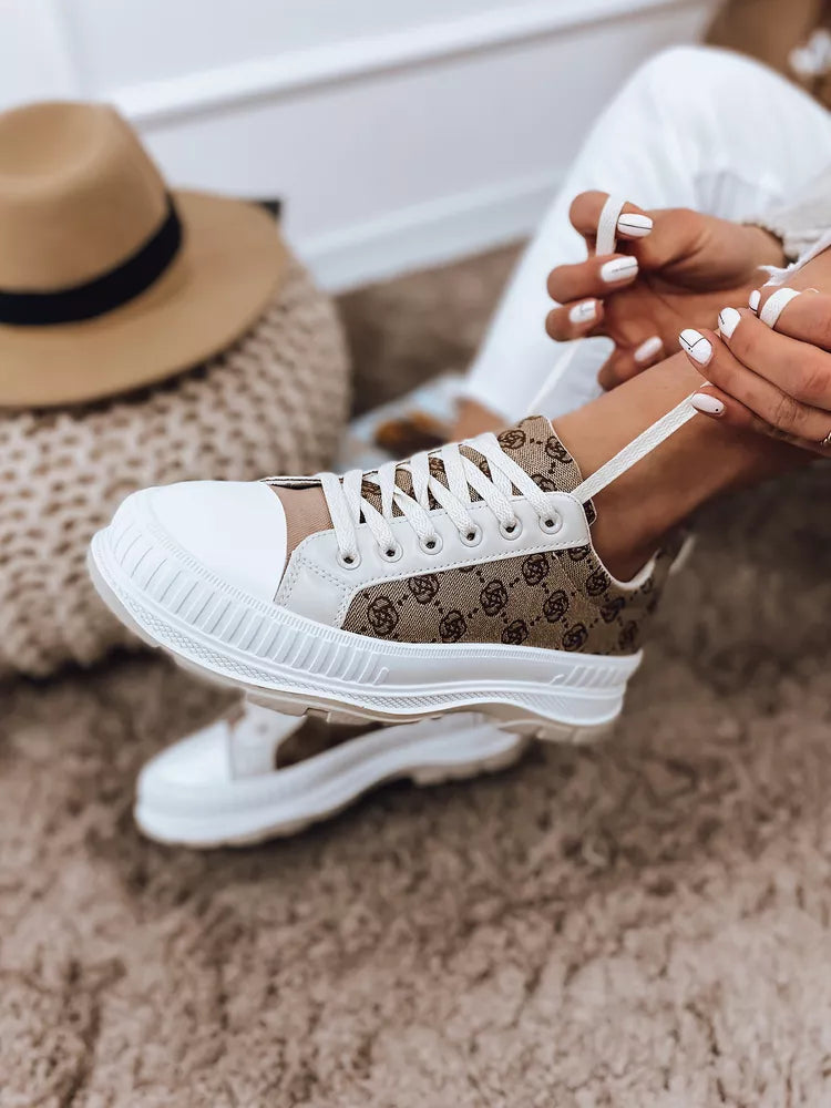 Women's white casual shoes Remil