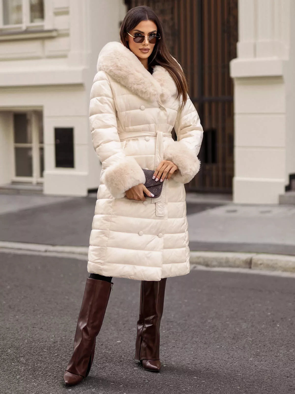 Women's white coat Karum