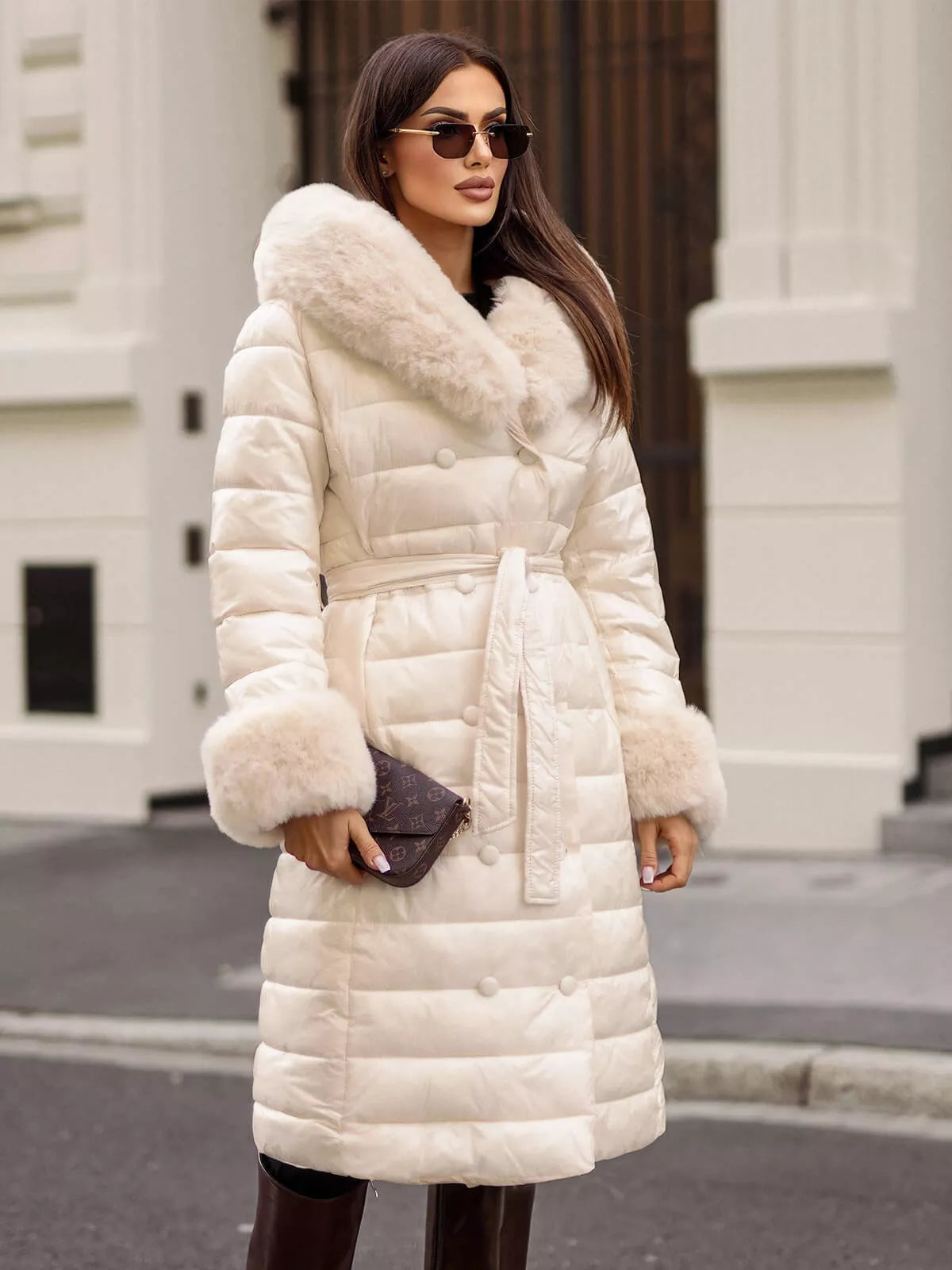 Women's white coat Karum