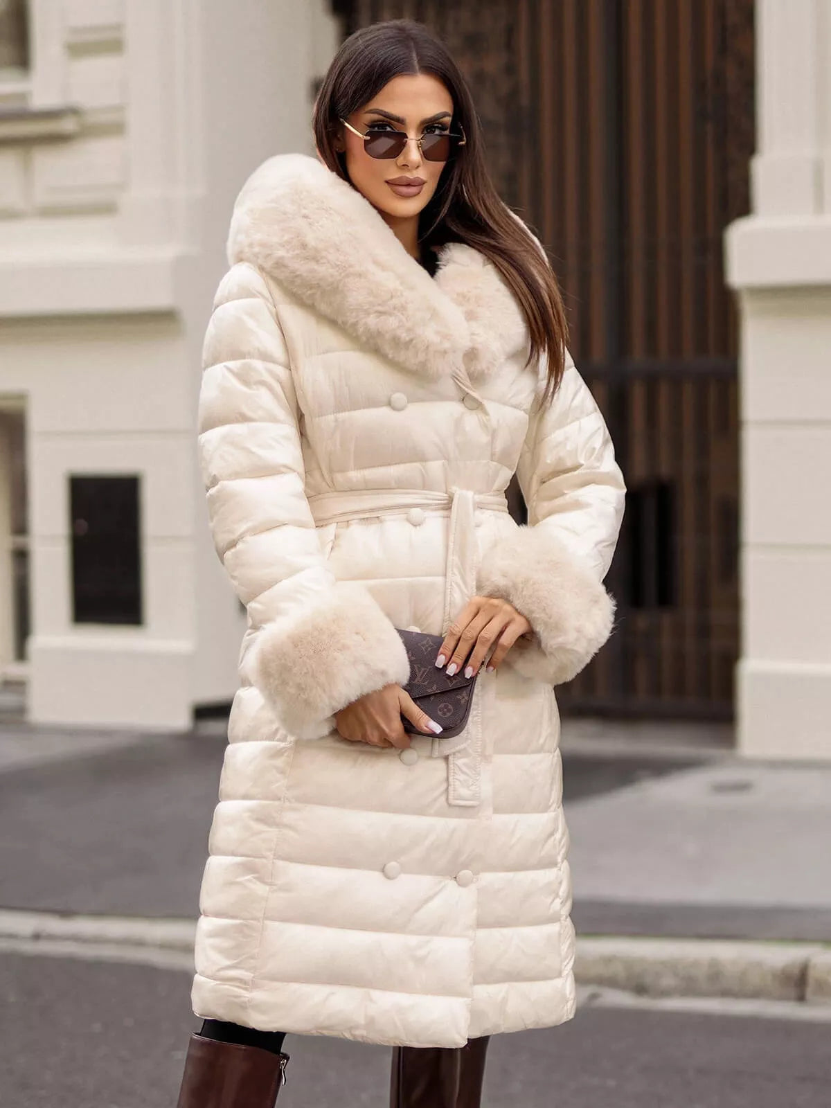 Women's white coat Karum