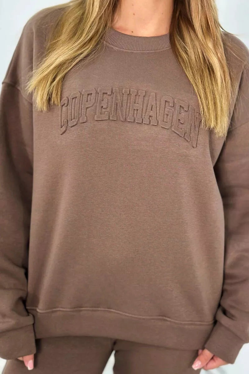 Women's brown Copenhagen set.