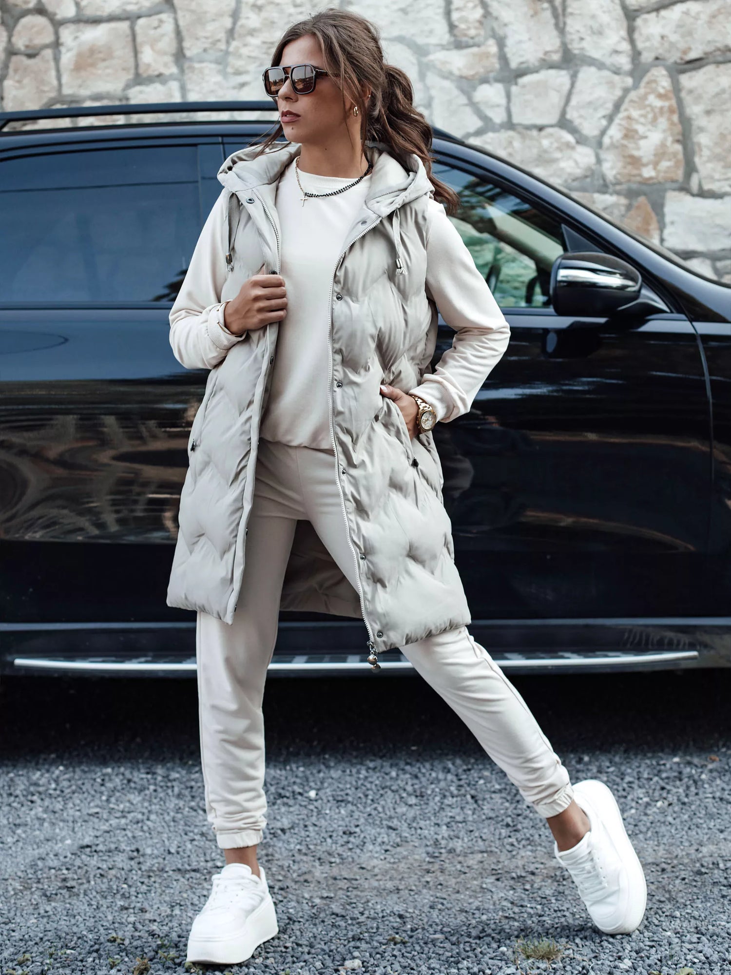 Women's brownish Milin set.