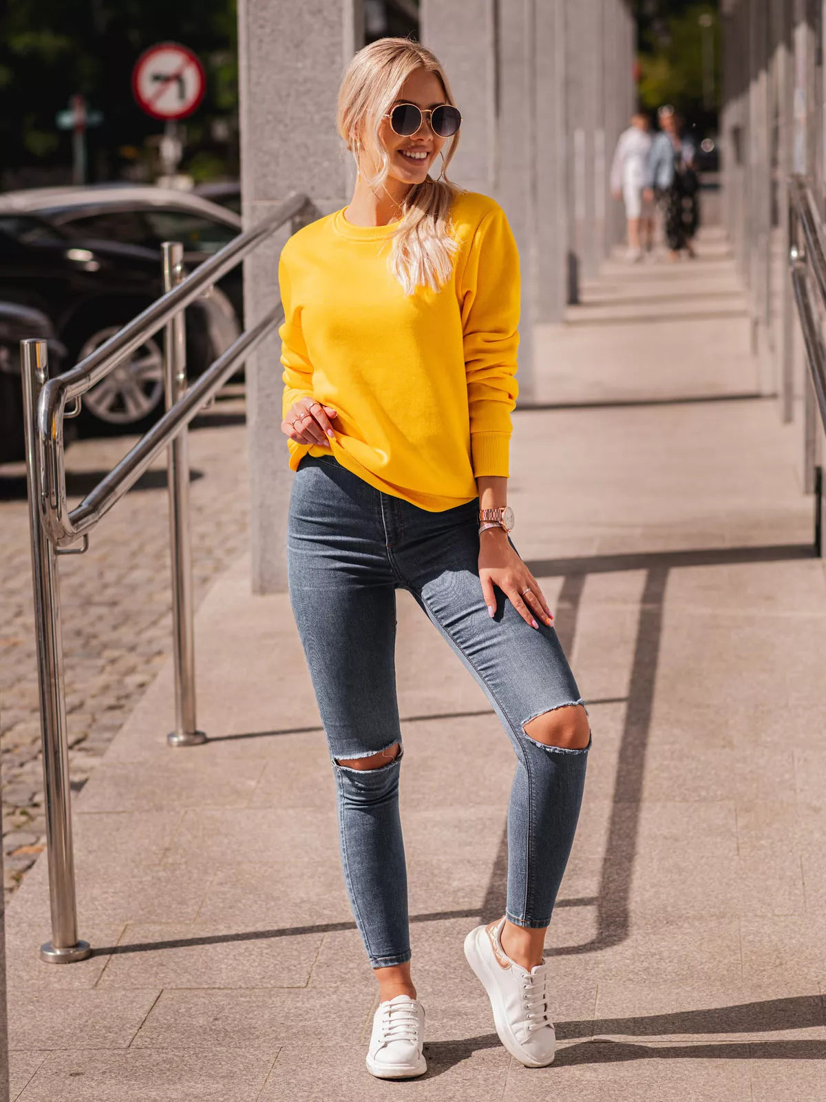 Women's yellow sweater Kober