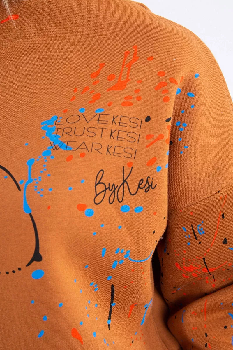 Women's bright brown Splash set.