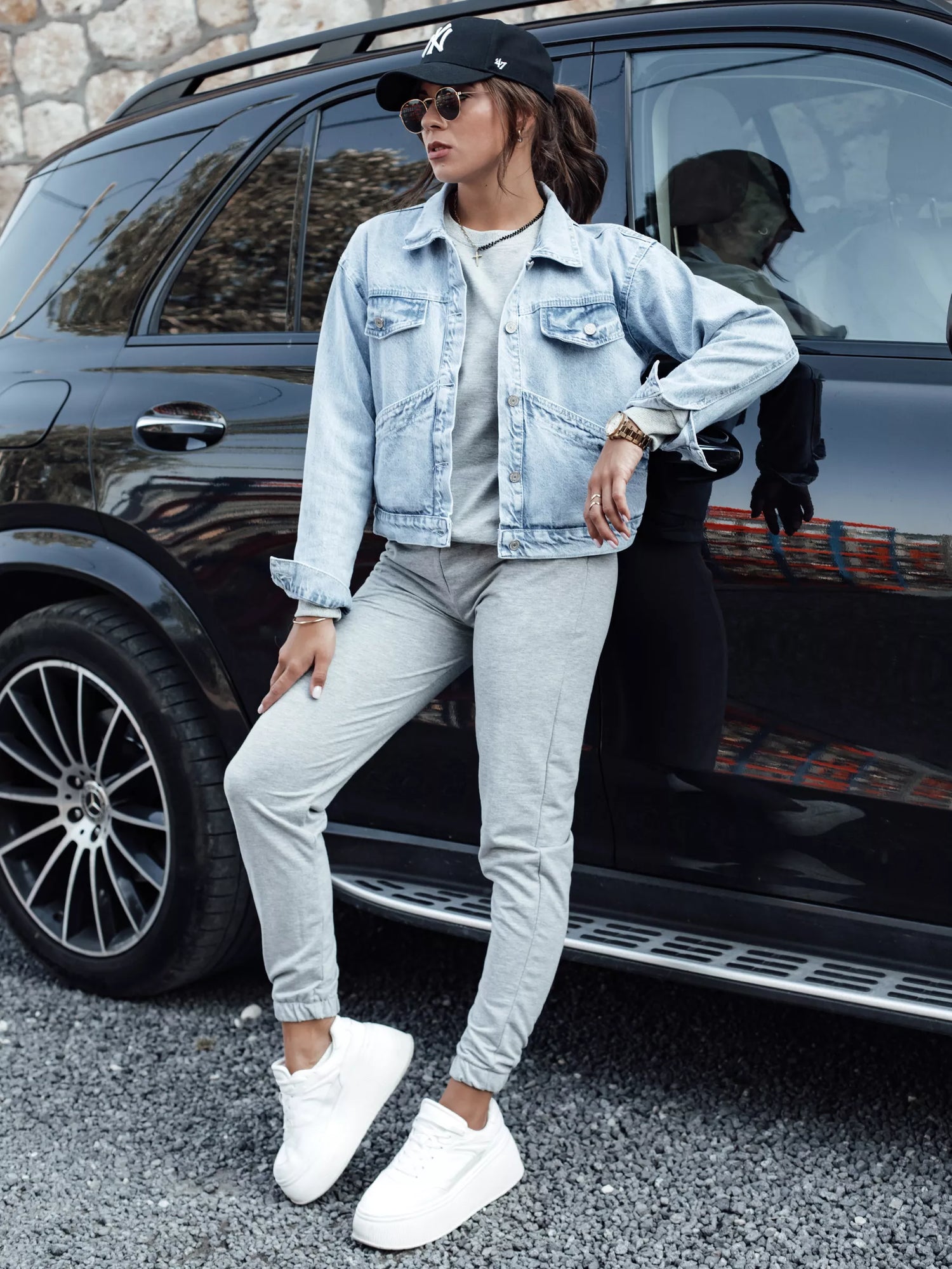 Women's light gray suit Milin