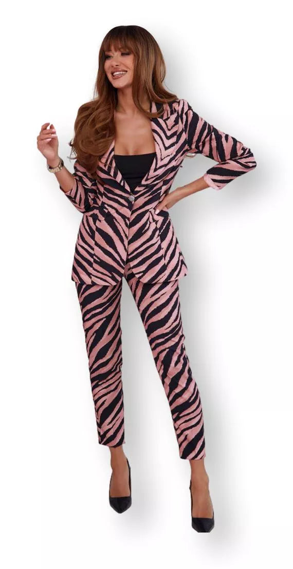 Women's classic suit Damn