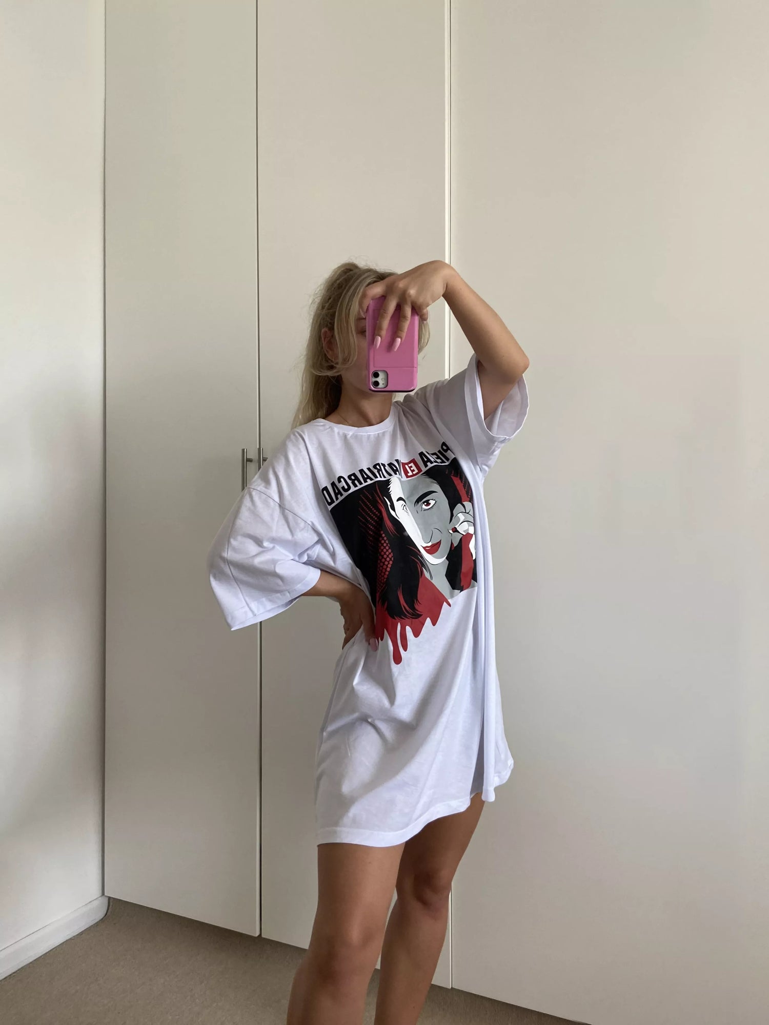 Women's oversized white T-shirt Nairobi