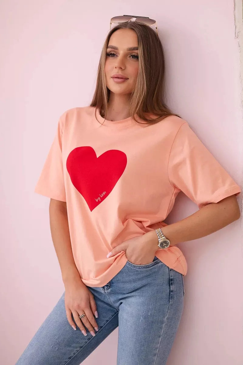 Women's peach-colored T-shirt Madame