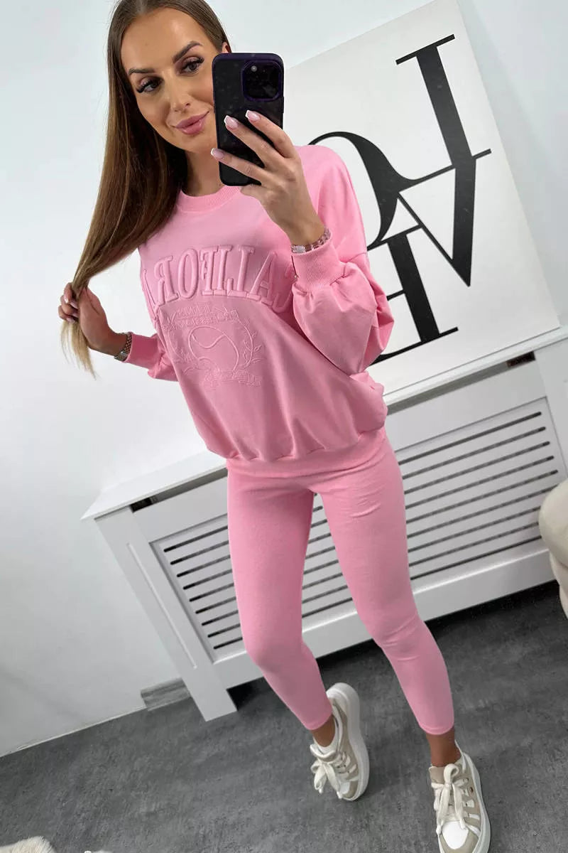 Women's pink California set.