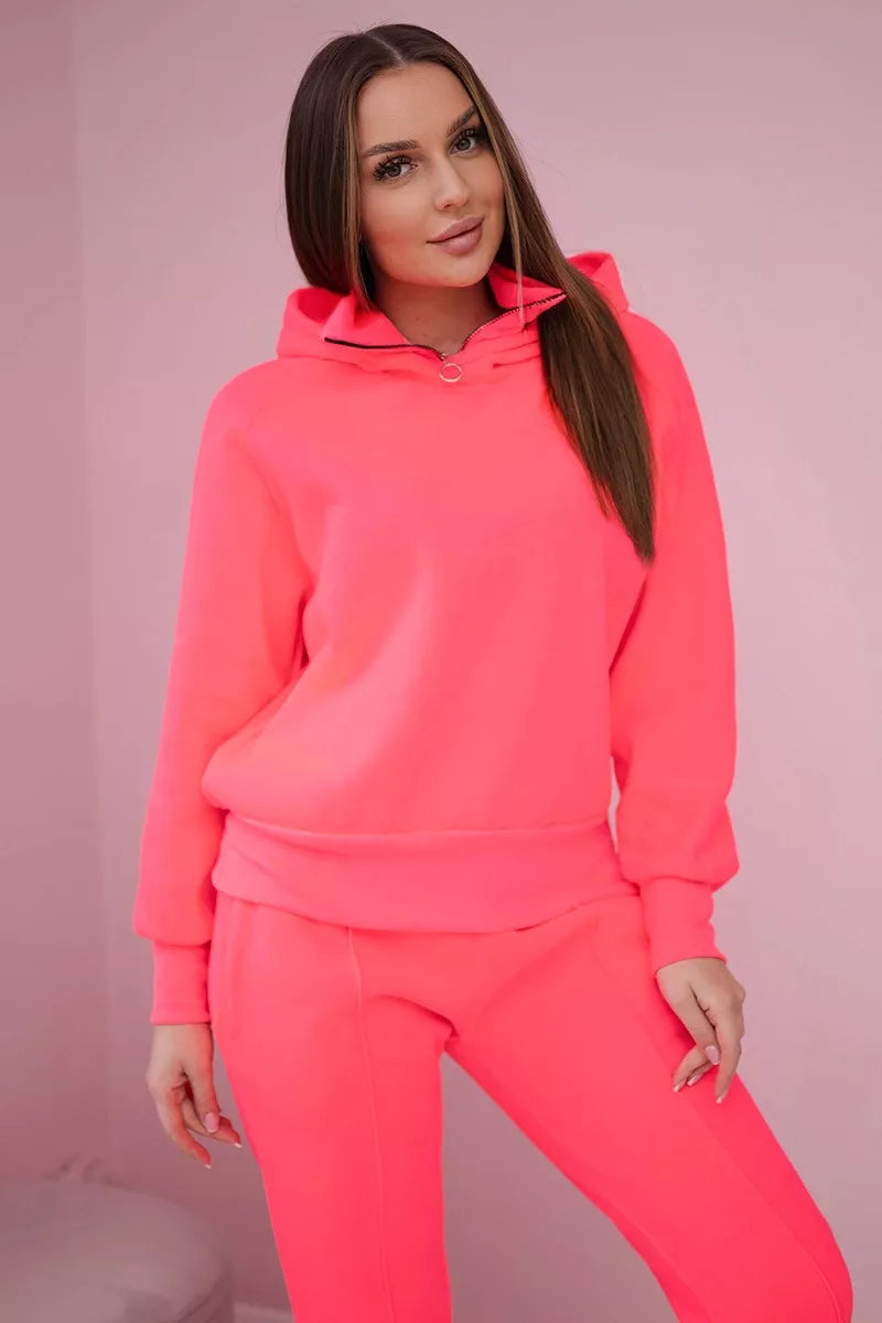 Women's pink First set.